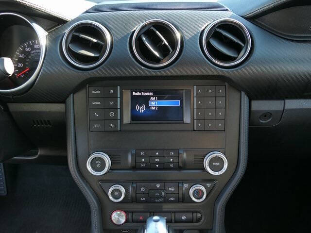 2022 Ford Mustang EcoBoost