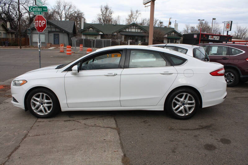 2014 Ford Fusion SE