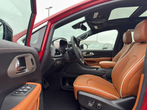 2026 Chrysler Pacifica Pinnacle