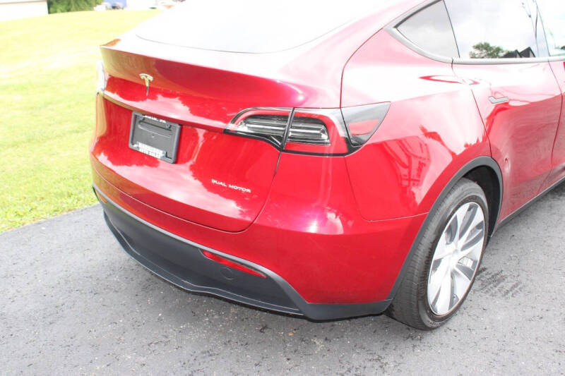 2024 Tesla Model Y Long Range