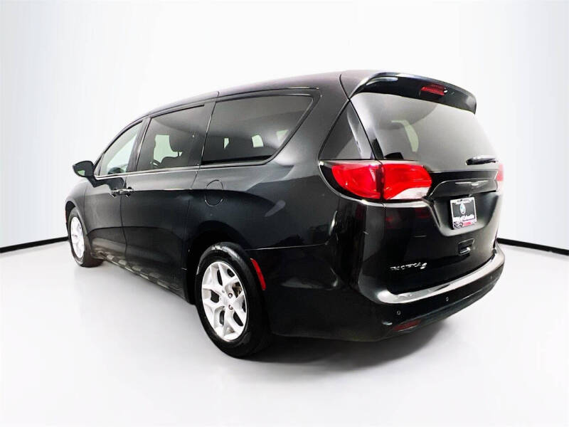 2018 Chrysler Pacifica Touring Plus