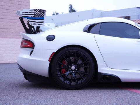 2016 Dodge Viper GTC