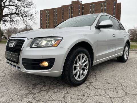 2010 Audi Q5 for sale at Supreme Auto Gallery LLC in Kansas City MO