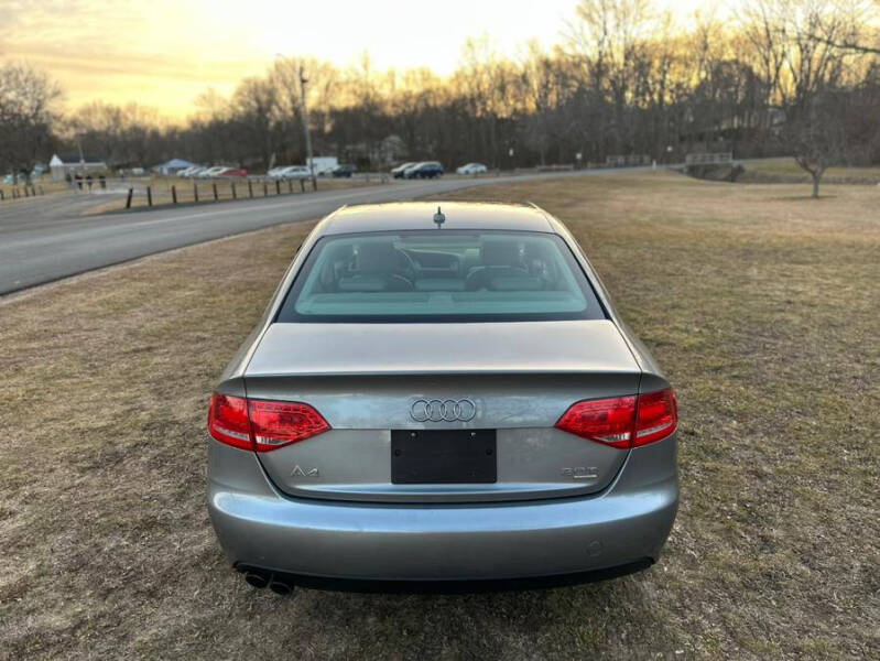 2010 Audi A4 2.0T quattro Premium Plus