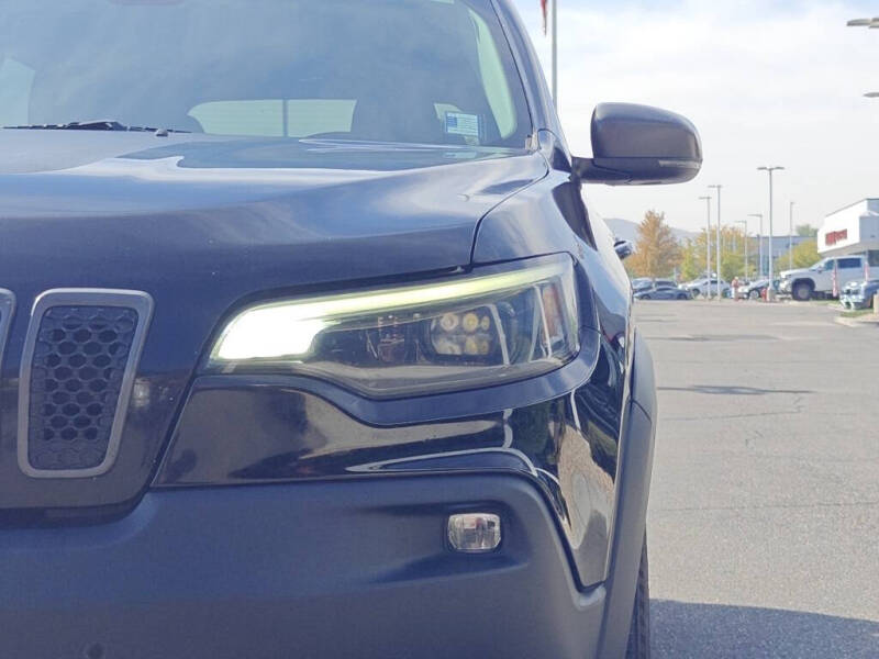 2020 Jeep Cherokee Trailhawk