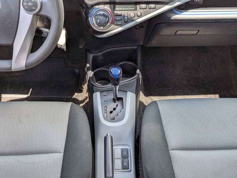2012 Toyota Prius c