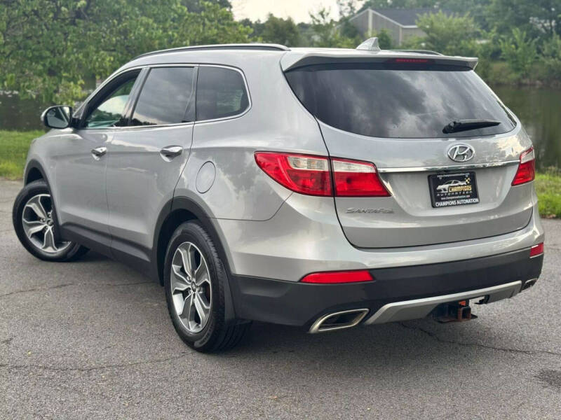 2016 Hyundai Santa Fe SE