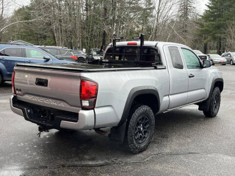 2019 Toyota Tacoma SR