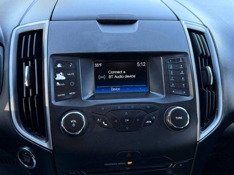 2017 Ford Edge SE