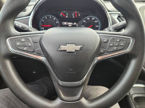 2017 Chevrolet Malibu LT