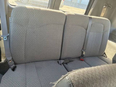 2016 Chevrolet Express LS 2500
