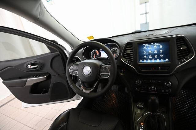 2022 Jeep Cherokee Latitude Lux