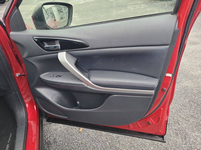 2023 Mitsubishi Eclipse Cross SE