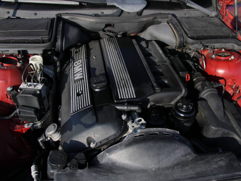 2001 BMW 5 Series 525i