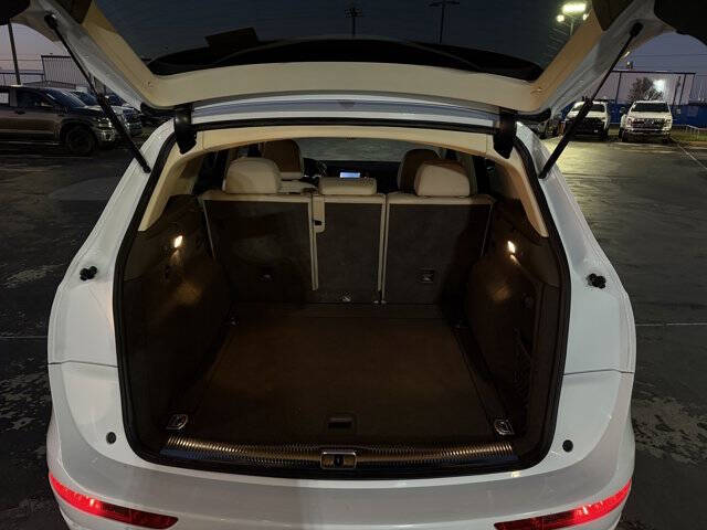 2015 Audi Q5 2.0T quattro Premium Plus