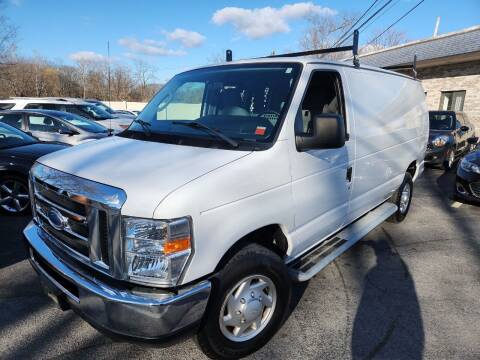 2013 Ford E-Series for sale at Trade Automotive, Inc in New Windsor NY