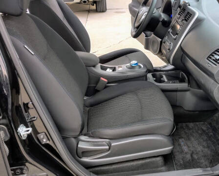 2016 Nissan LEAF S-24