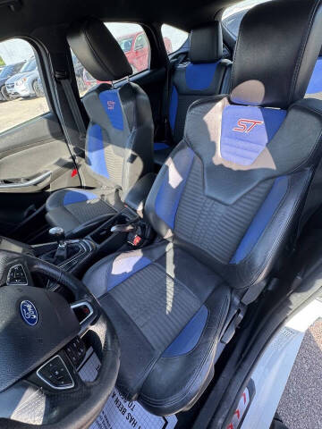 2016 Ford Focus ST