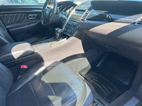 2011 Ford Taurus Limited