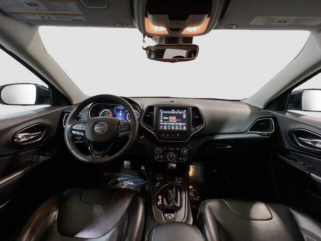 2023 Jeep Cherokee Altitude Lux