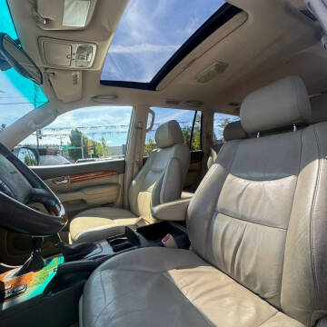 2004 Lexus GX 470