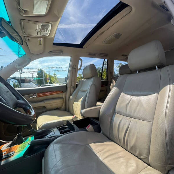 2004 Lexus GX 470