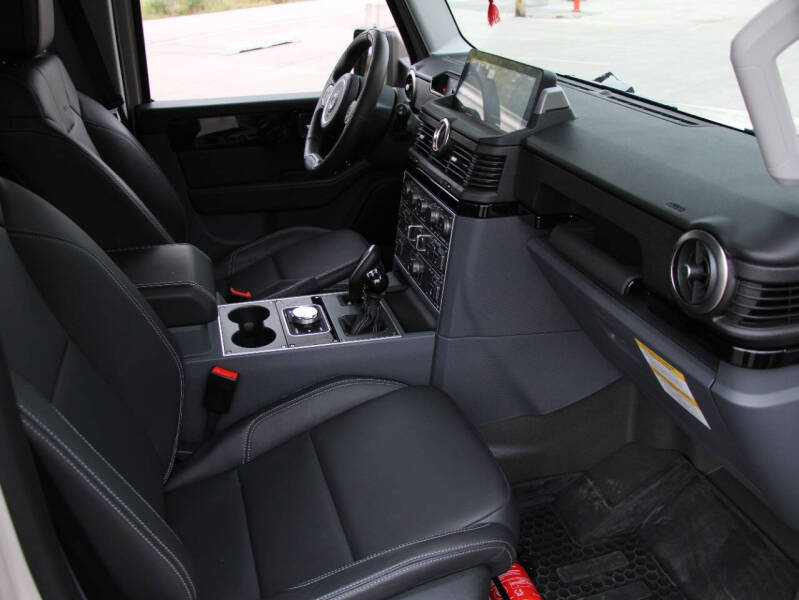 2024 Ineos Grenadier Trialmaster