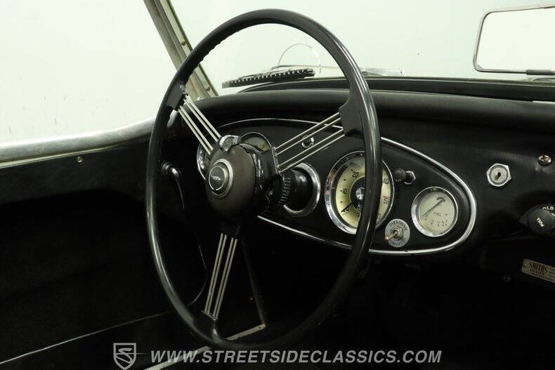 1959 Austin 100-6