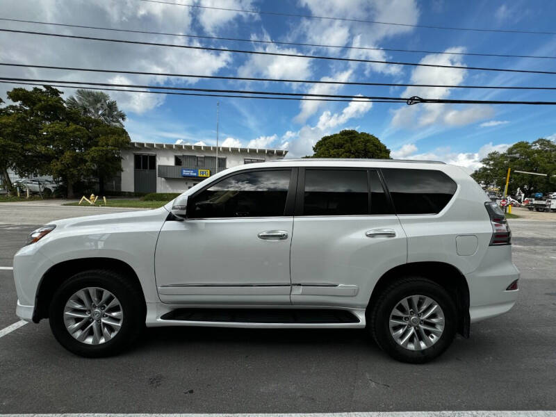 2018 Lexus GX 460 for sale at Vice City Deals in Doral FL