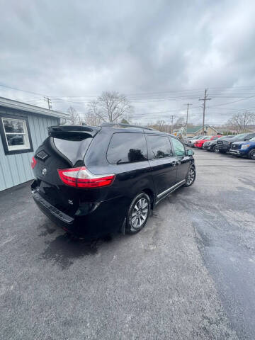 2019 Toyota Sienna