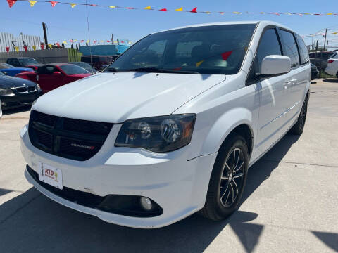 2017 Dodge Grand Caravan for sale at Kid Motors Inc in El Paso TX