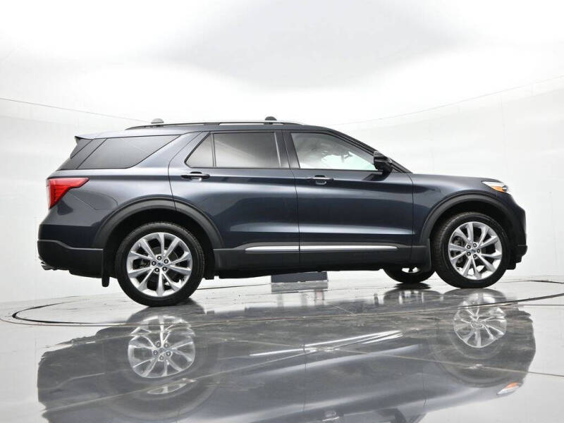 2022 Ford Explorer Platinum