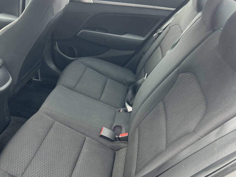 2020 Hyundai Elantra