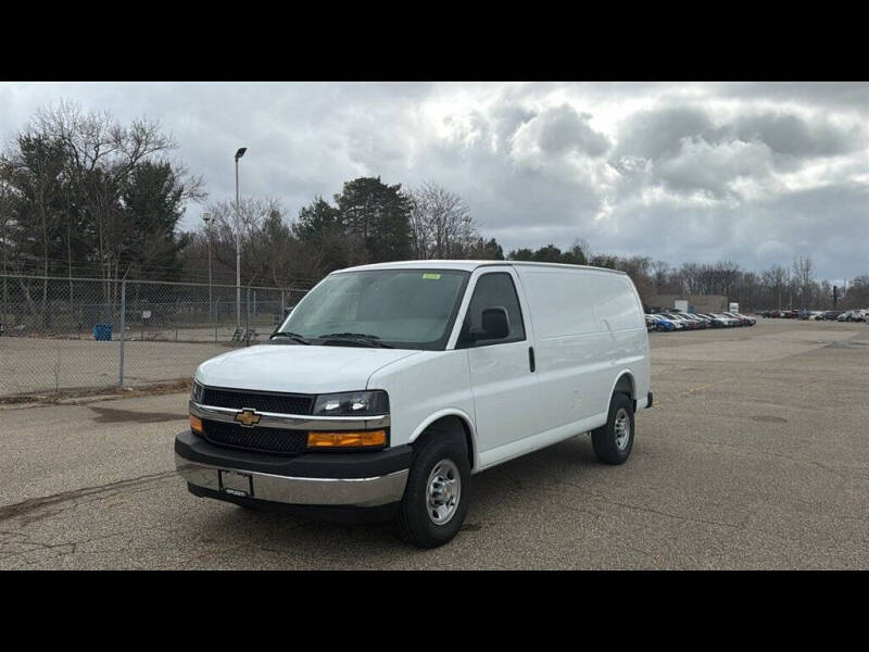 2026 Chevrolet Express 2500