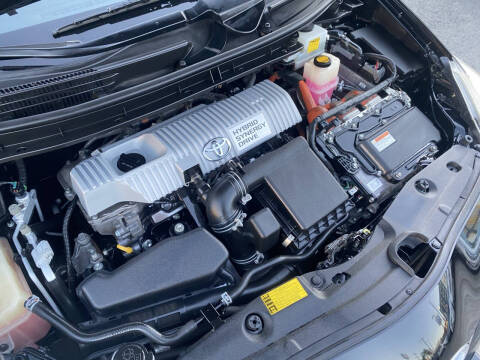 2013 Toyota Prius Three