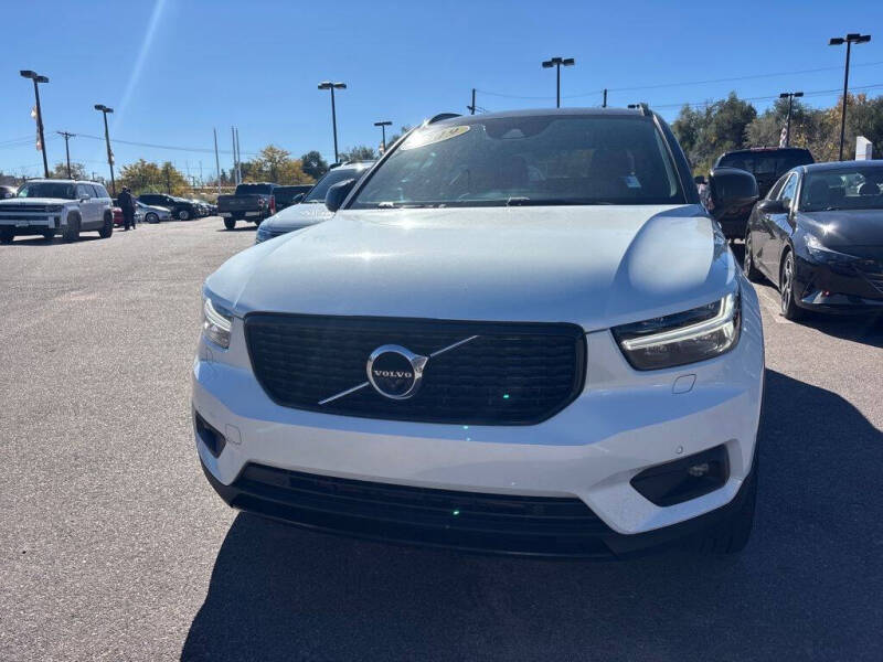 2019 Volvo XC40 T5 R-Design