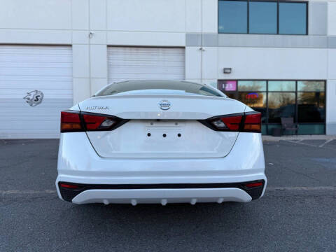 2022 Nissan Altima 2.5 S