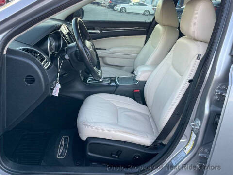 2016 Chrysler 300 Limited Anniversary