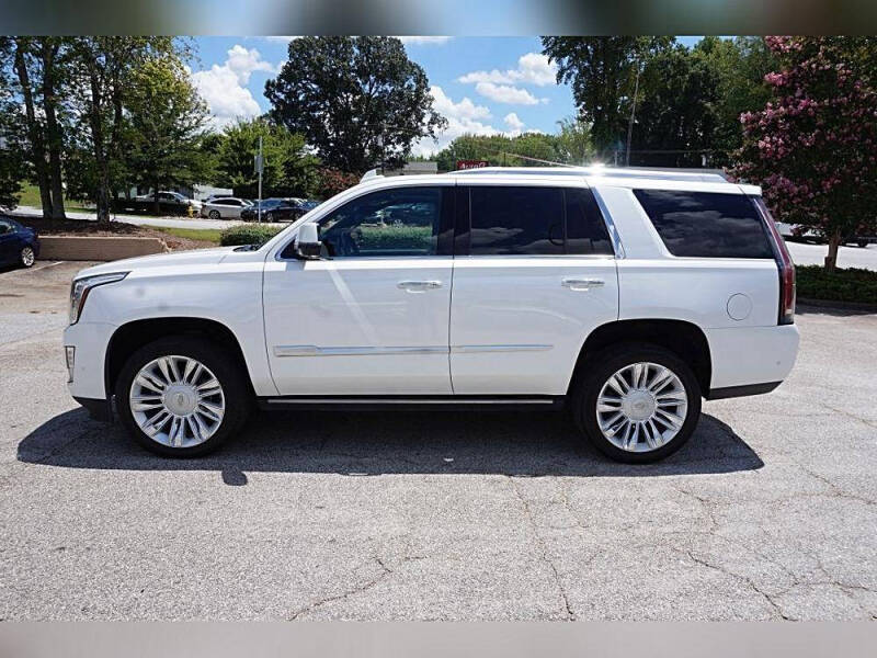 2019 Cadillac Escalade Platinum