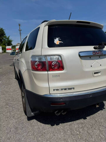 2011 GMC Acadia SLT-1