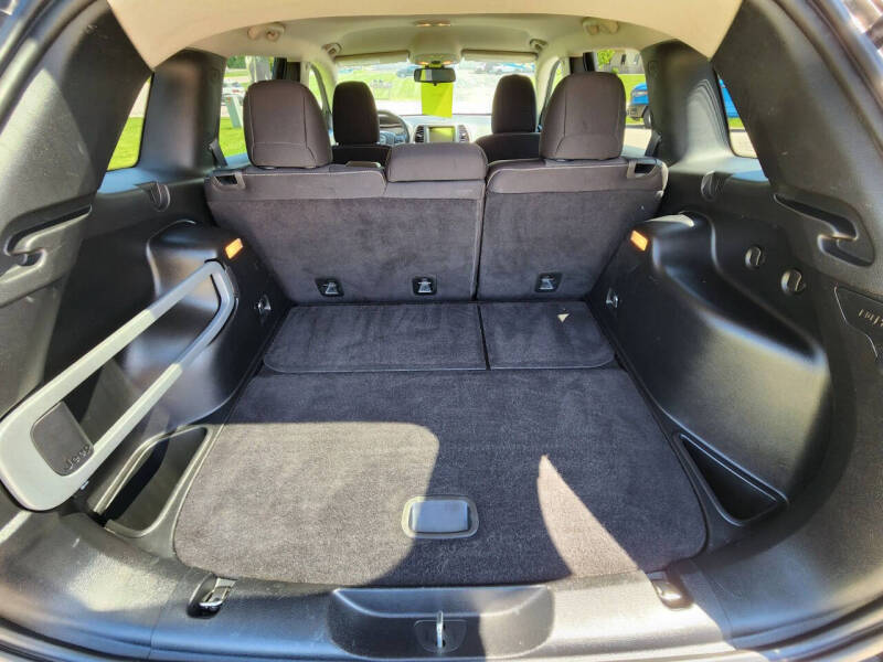 2015 Jeep Cherokee Altitude