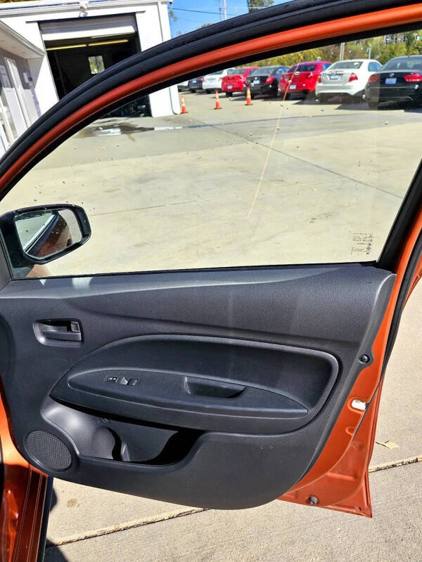 2020 Mitsubishi Mirage ES