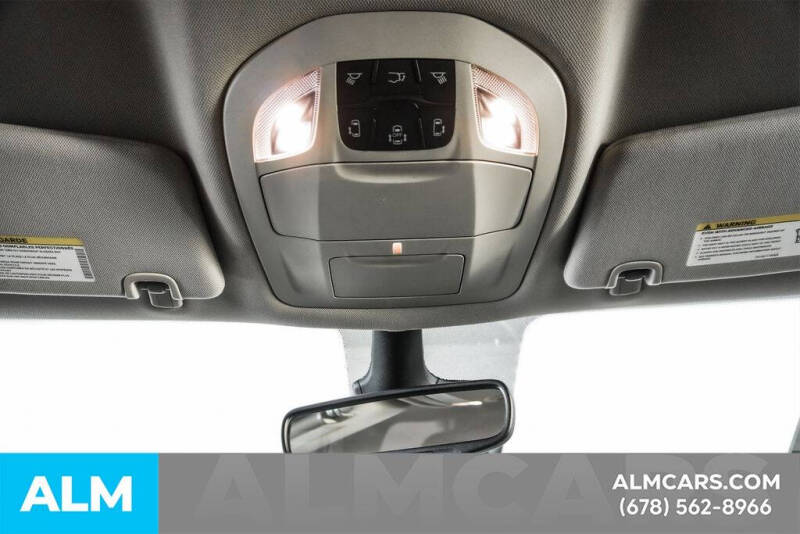 2024 Chrysler Pacifica Plug-In Hybrid Select