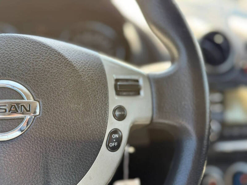 2015 Nissan Rogue Select S