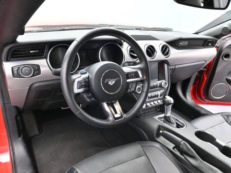 2020 Ford Mustang EcoBoost Premium