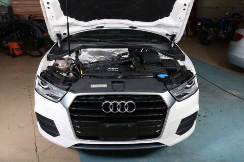 2016 Audi Q3 2.0T Premium Plus