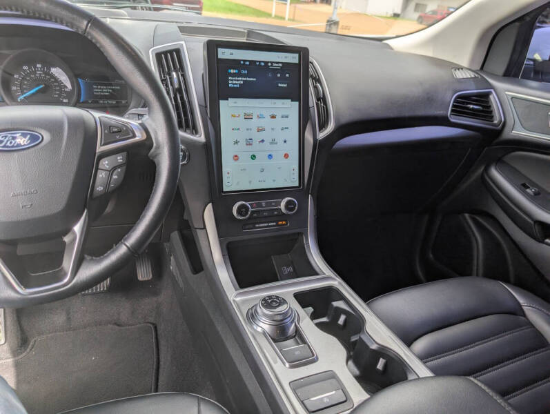 2024 Ford Edge