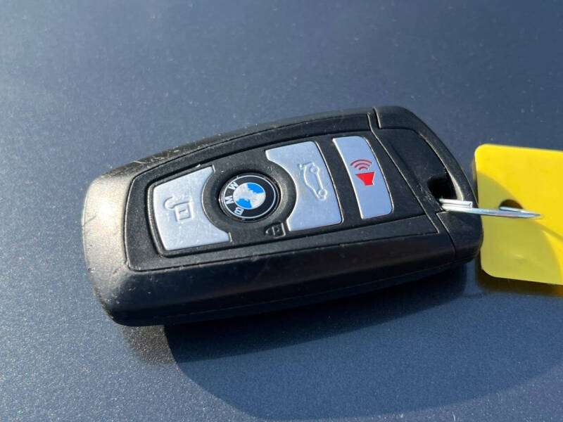 2018 BMW 3 Series 320i xDrive