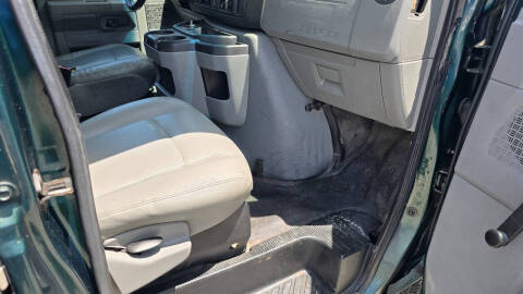 2009 Ford E-Series E-350 SD XL
