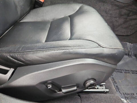 2024 Volvo S60 B5 Core Dark Theme